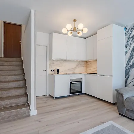 Oceanview Luxury Apartment