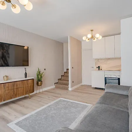 Oceanview Luxury Apartment